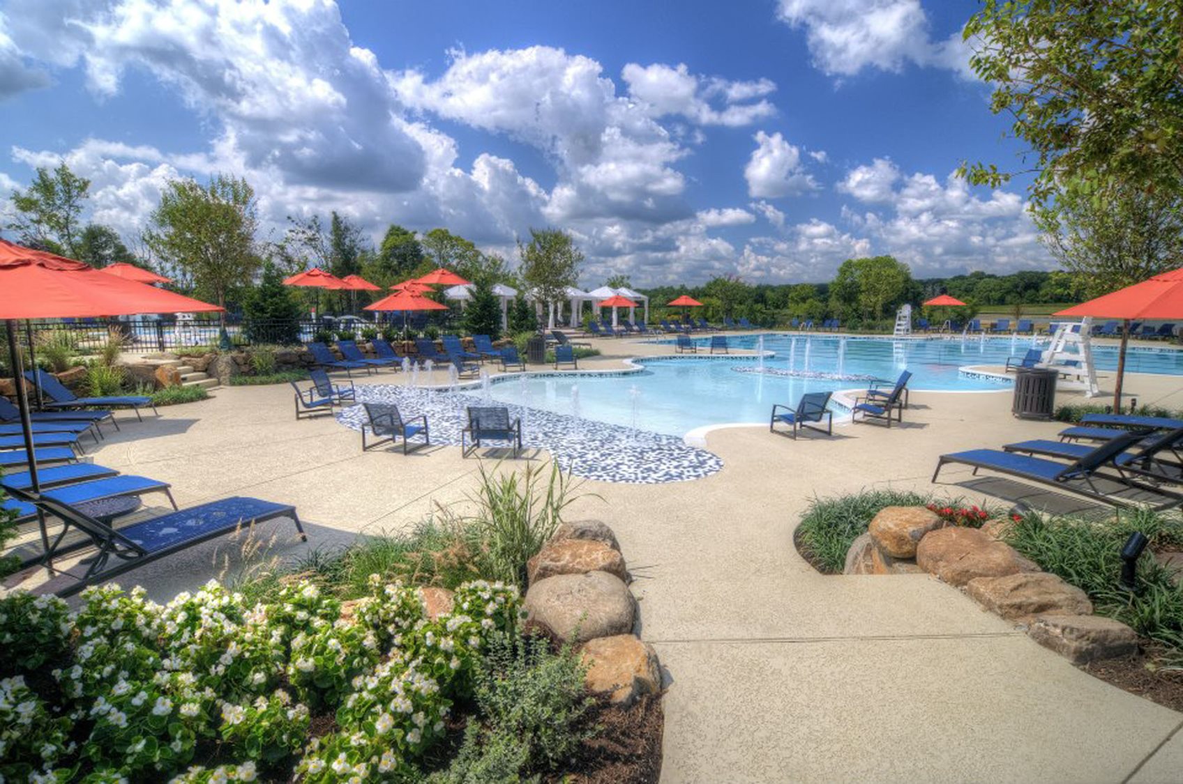 pool-deck-commercial-pool-deck